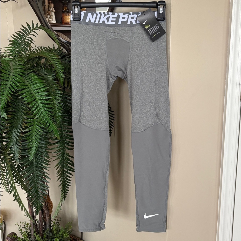 Brand New Nike Pro Dri-Fit Tight Fit Gray Compression Training Sport Leggings